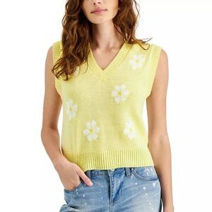 Just Polly Juniors' Daisy-Print Cropped Sweater Vest
